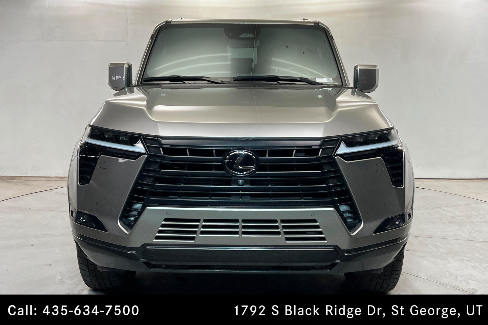 Used 2024 Lexus GX 550 w/ Accessory Package (Z1) AWD/4WD image 8