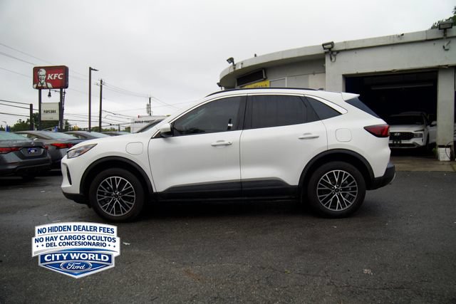 Certified 2024 Ford Escape SE FWD image 5