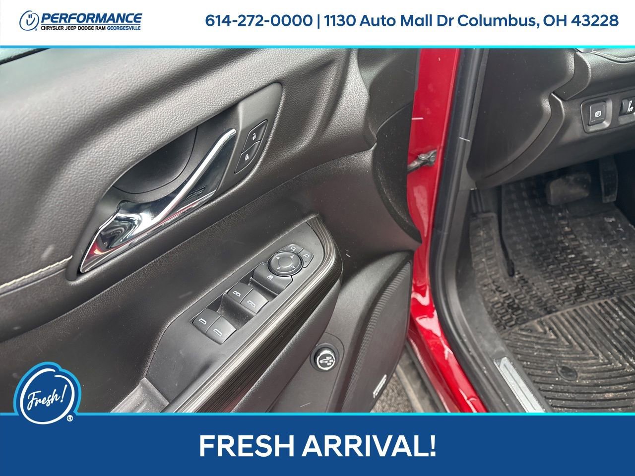 Used 2023 GMC Acadia SLT image 17