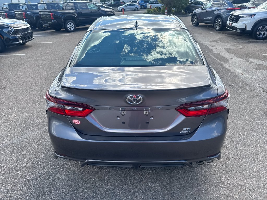 Used 2021 Toyota Camry SE AWD/4WD image 6
