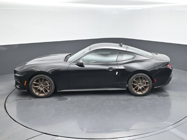 Used 2026 Ford Mustang Premium RWD image 36