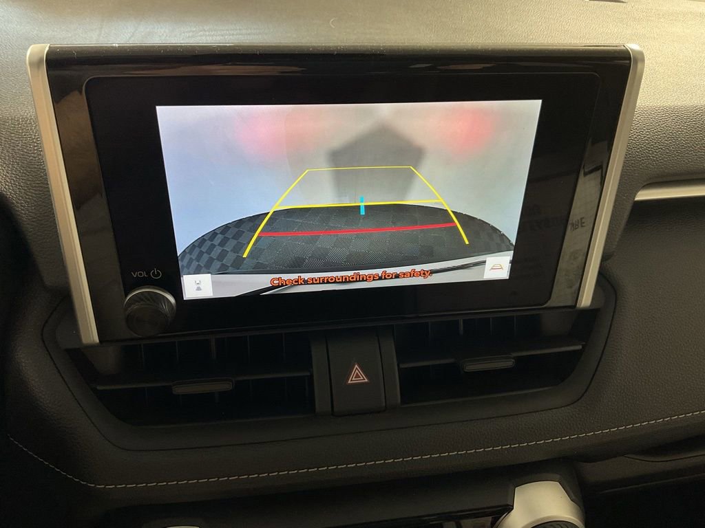 Used 2025 Toyota RAV4 LE image 4