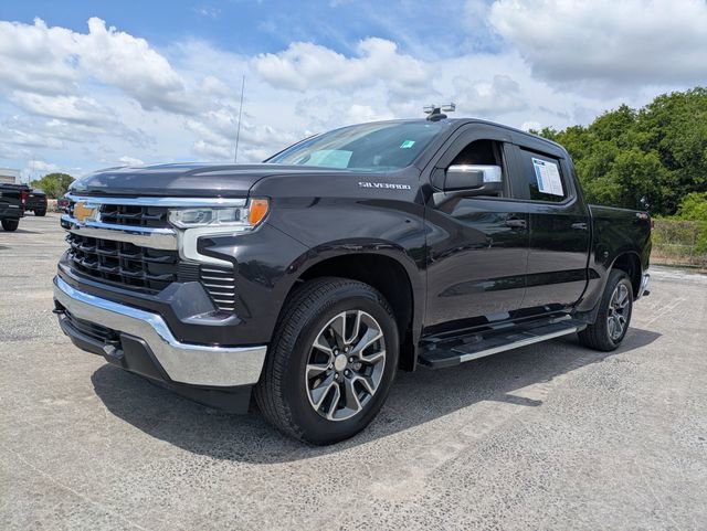 Used 2022 Chevrolet Silverado 1500 LT AWD/4WD image 8