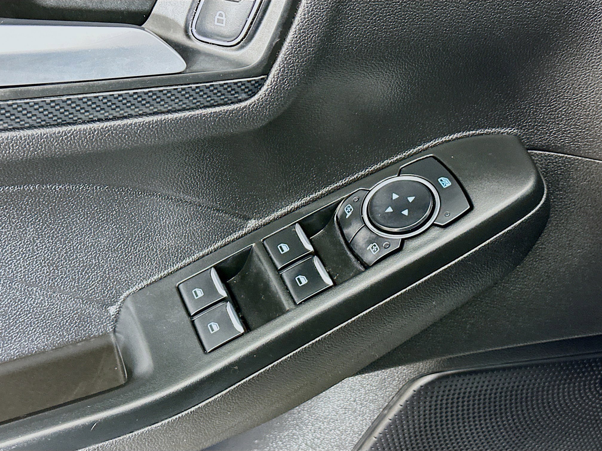 Used 2025 Ford Escape ST-Line w/ Tech Pack #1 image 15