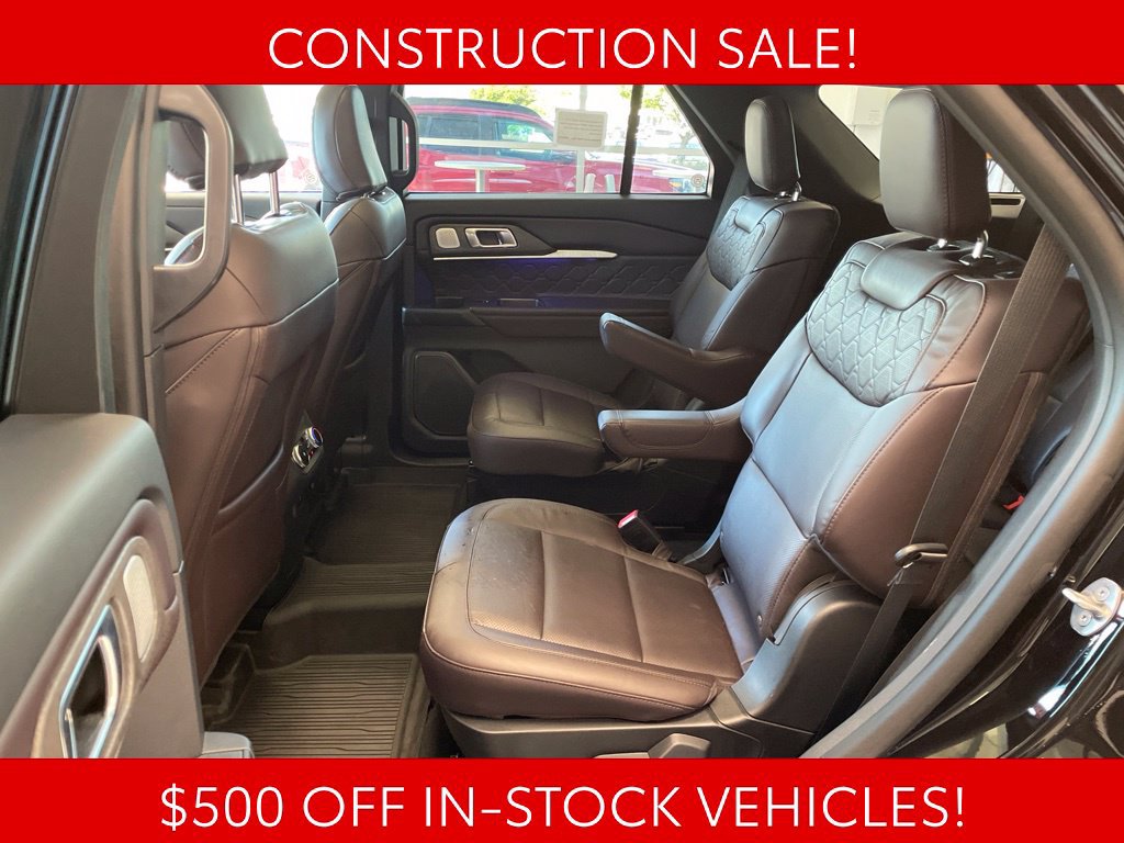 Used 2026 Ford Explorer Platinum w/ LUX Leather Package AWD/4WD image 11