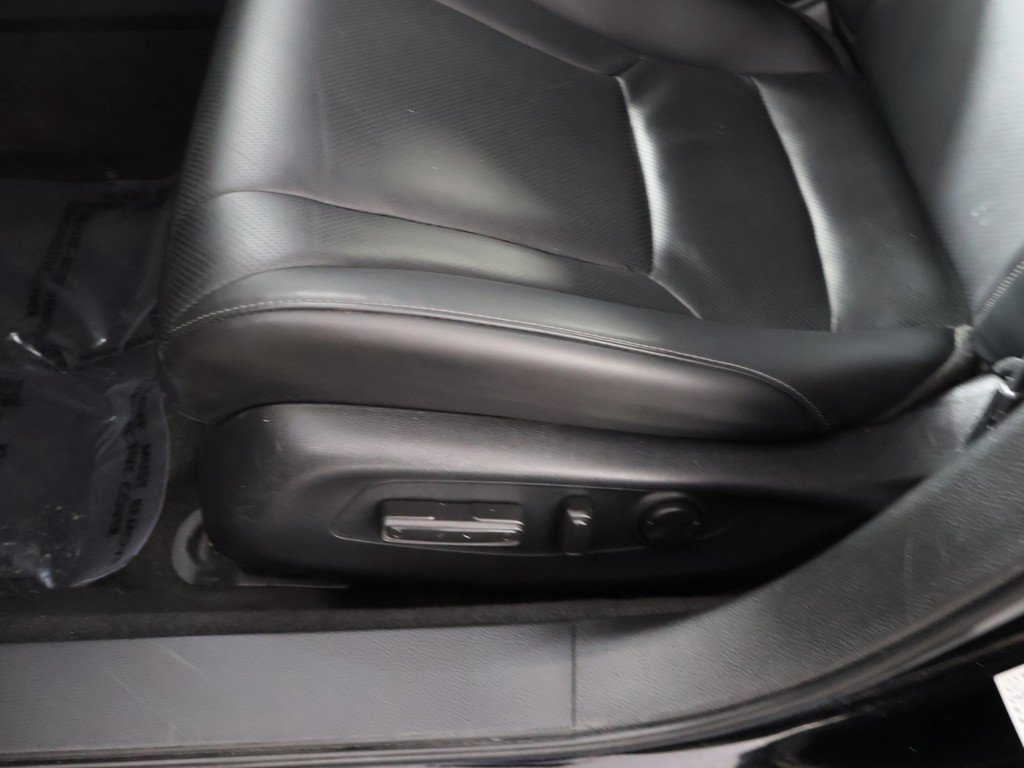 Used 2025 Honda Accord Sport image 30