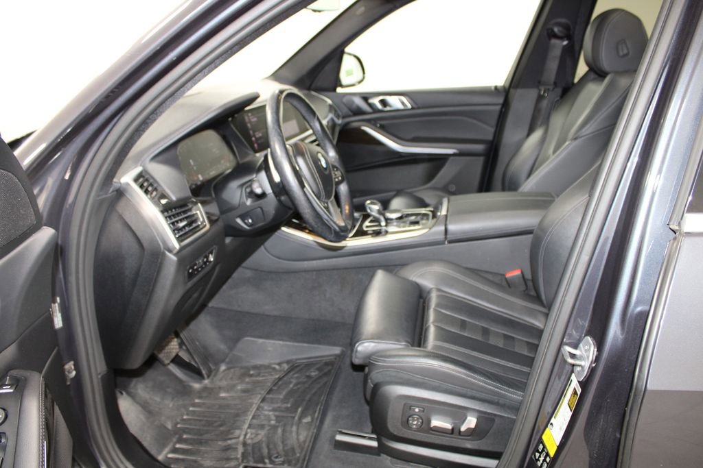 Used 2019 BMW X5 xDrive40i w/ Convenience Package AWD/4WD image 17