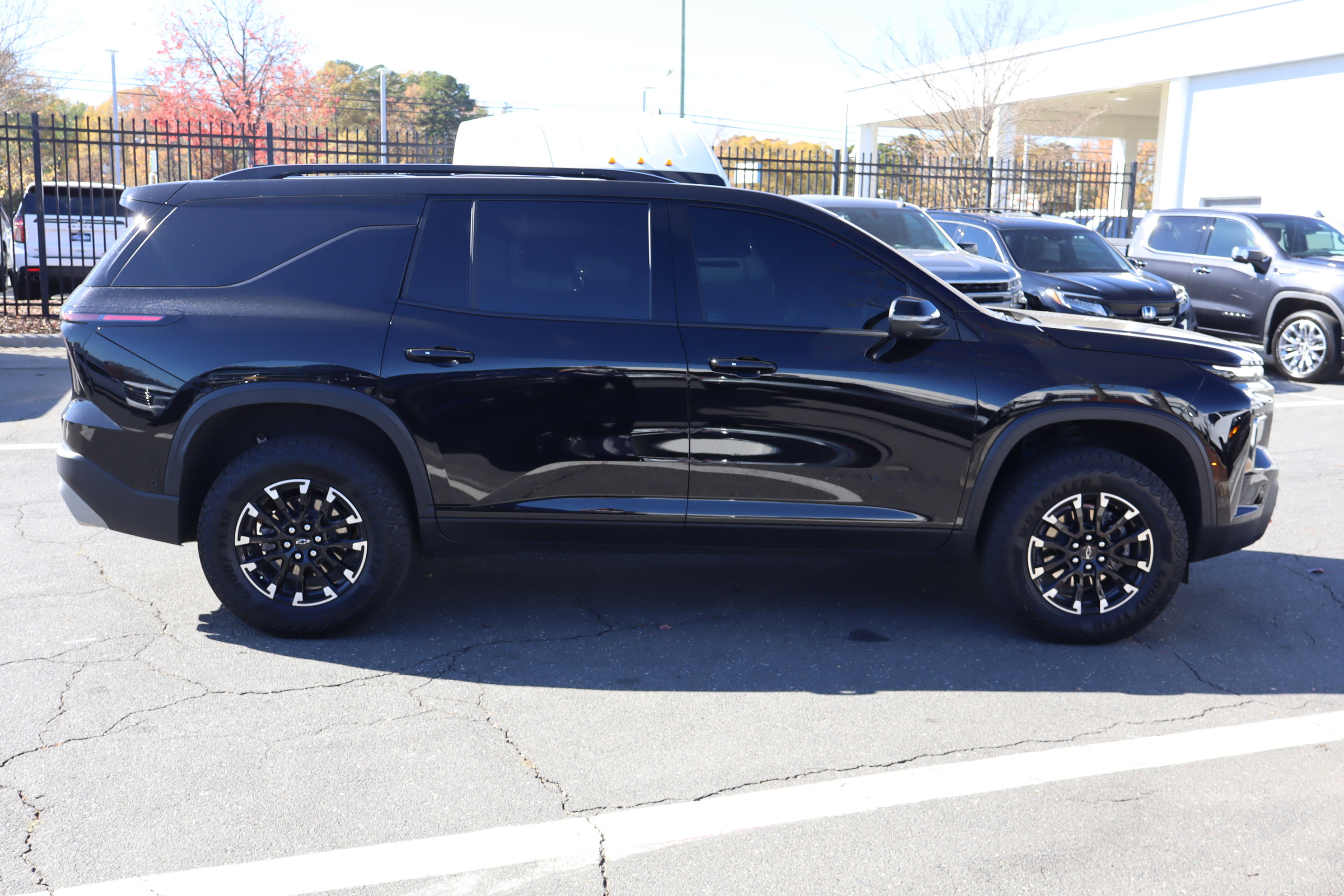 Certified 2024 Chevrolet Traverse Z71 w/ Enhanced Driving Package image 11