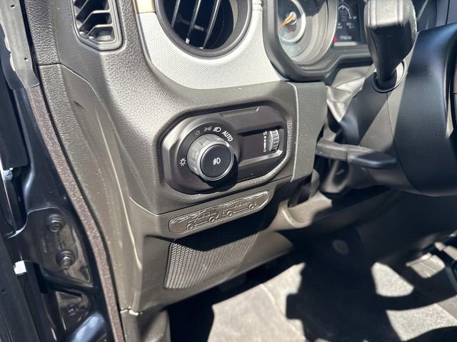Used 2025 Jeep Wrangler Unlimited Sport AWD/4WD image 25