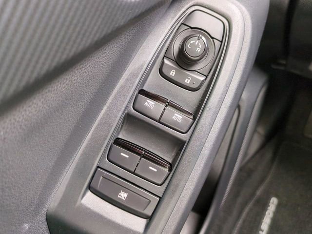 Used 2025 Subaru Crosstrek 2.0i image 22