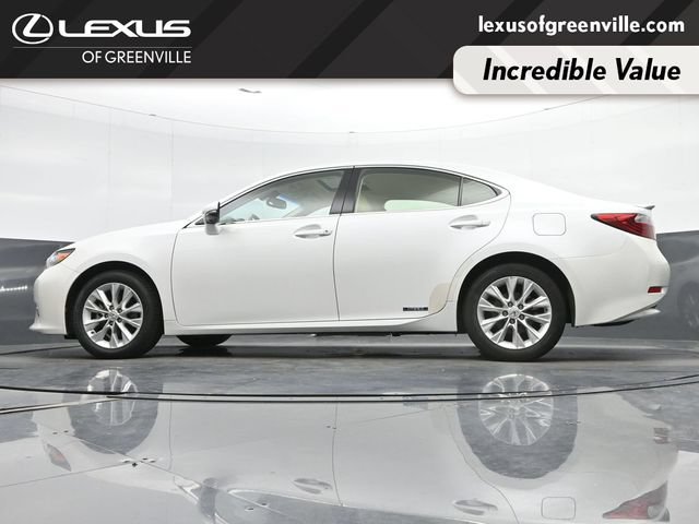 Used 2014 Lexus ES 300h w/ Luxury Package w/Bamboo Trim FWD image 40