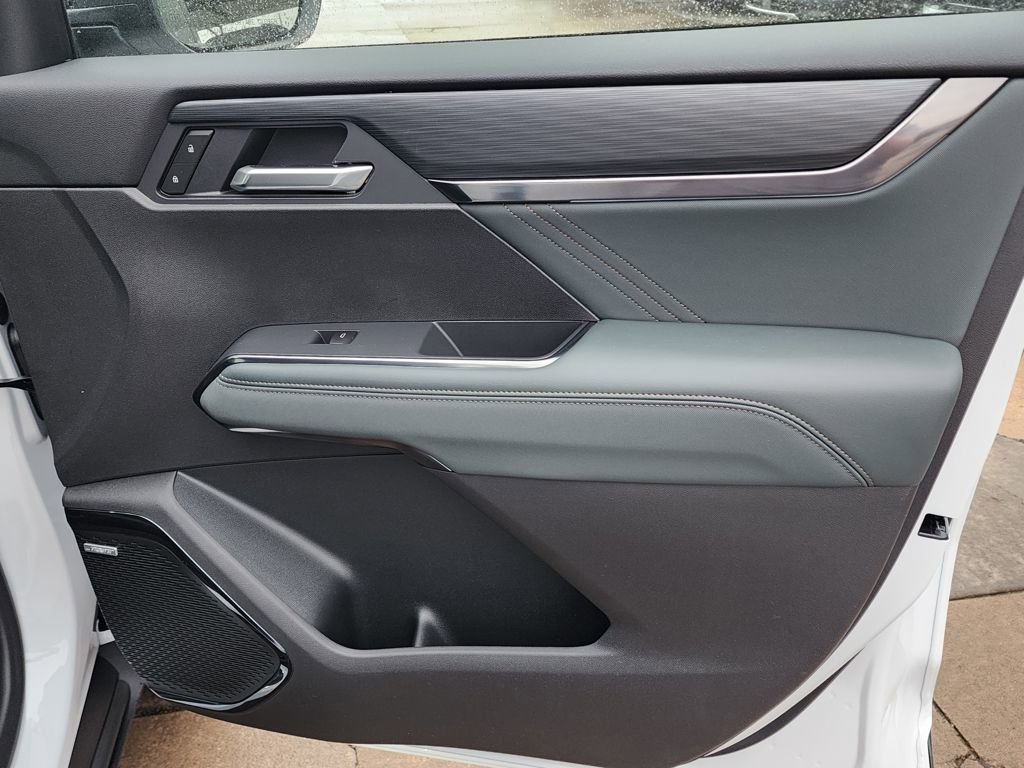 New 2026 GMC Acadia AT4 w/ Super Cruise Package image 40