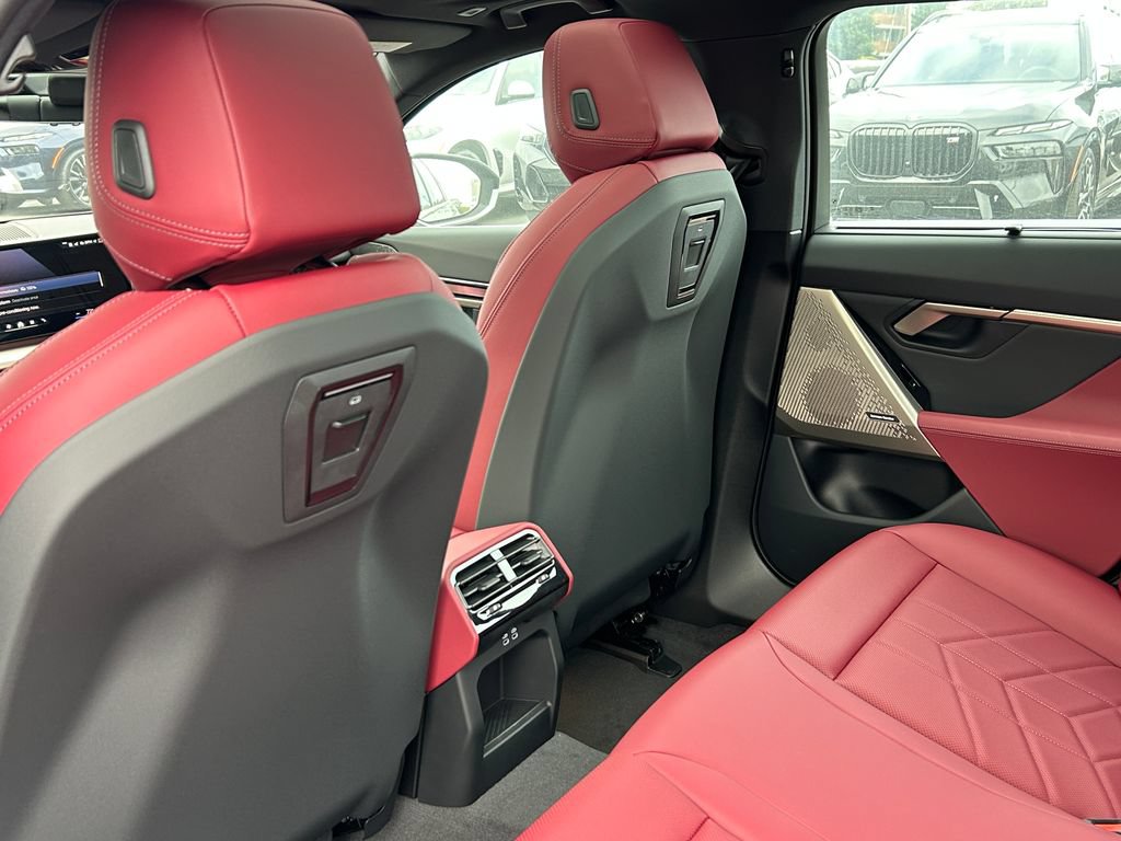 New 2027 BMW i5 eDrive40 w/ Executive Package RWD image 31
