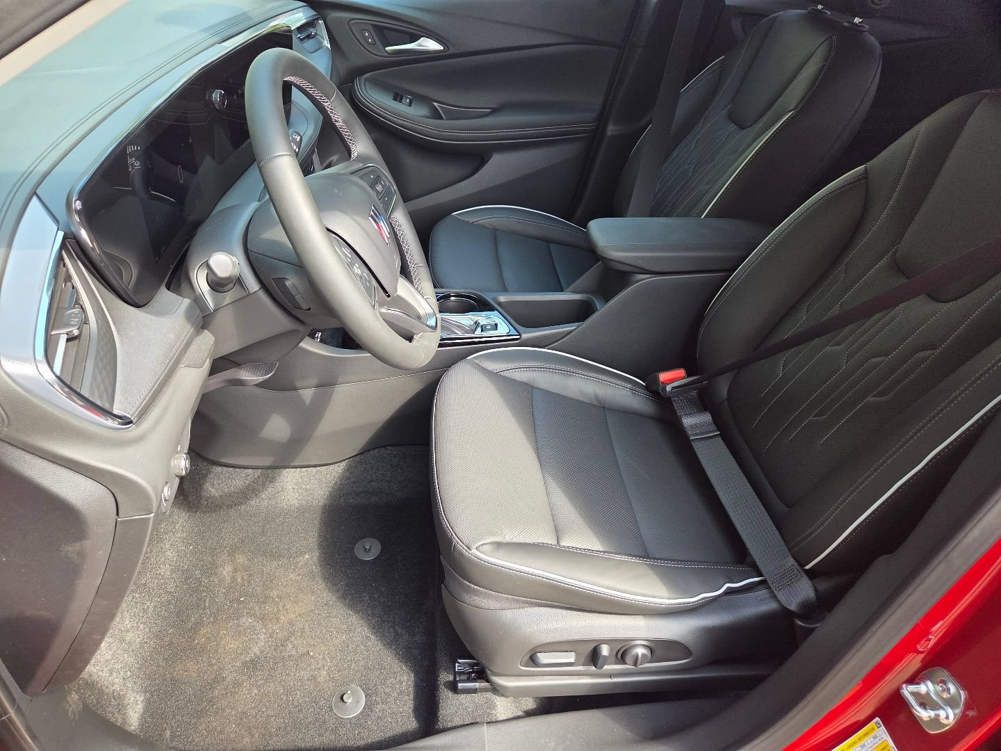 New 2026 Buick Encore GX Avenir w/ Avenir Technology Package AWD/4WD image 26