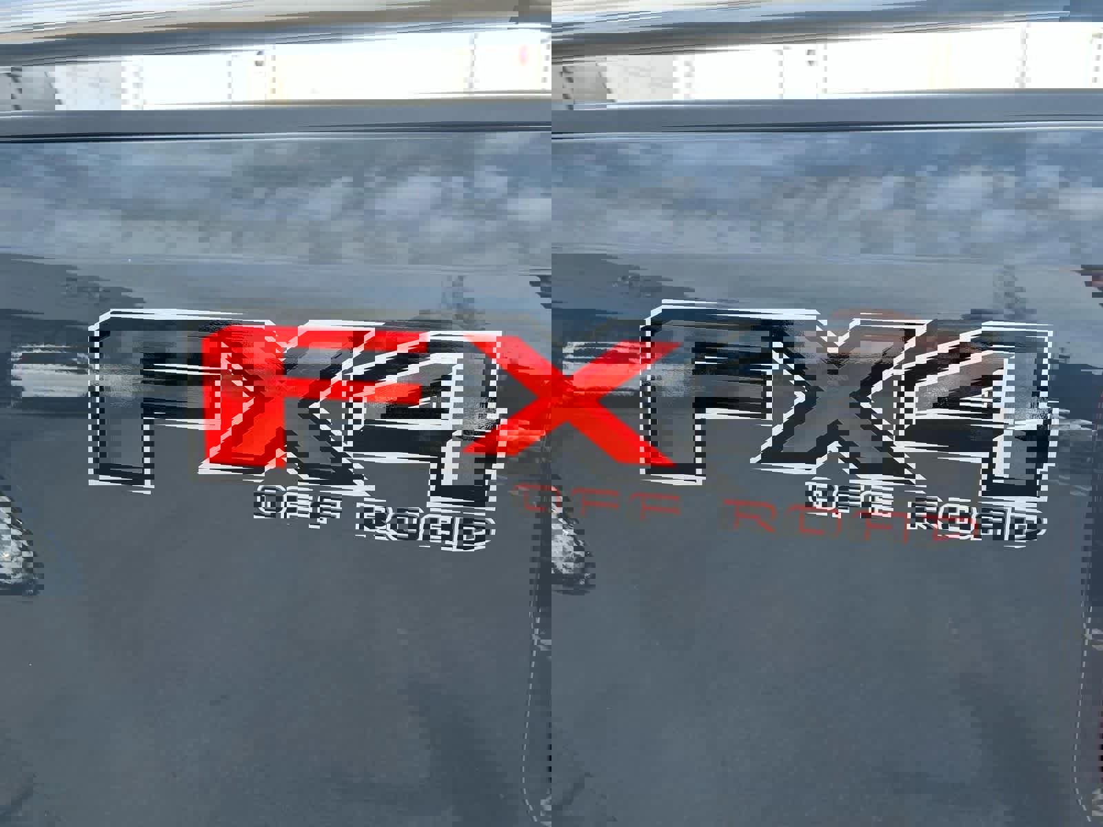 Used 2021 Ford F250 Lariat w/ Lariat Ultimate Package AWD/4WD image 4