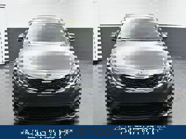 Used 2019 Kia Optima S w/ S Panoramic Sunroof Package image 4