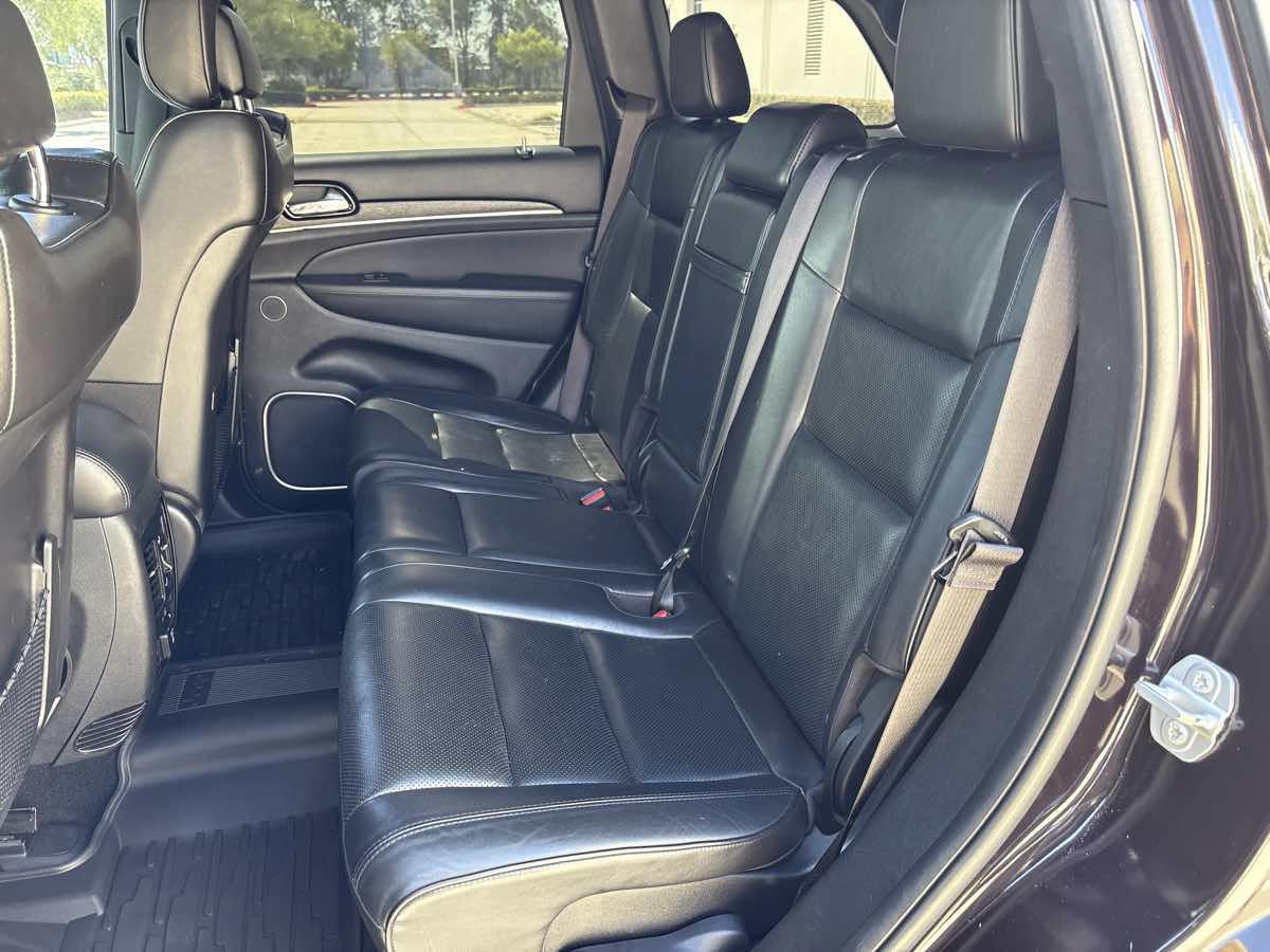 Used 2021 Jeep Grand Cherokee High Altitude RWD image 12