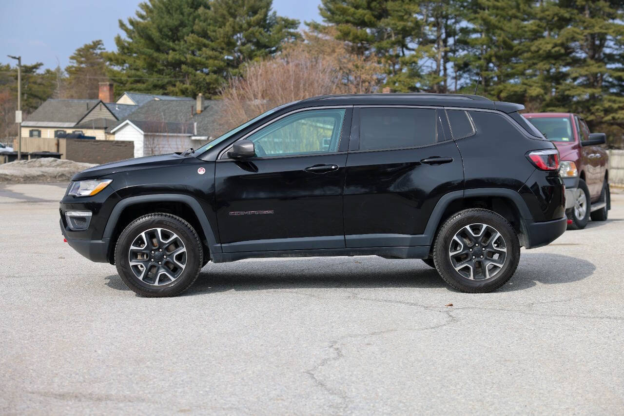 Used 2020 Jeep Compass Trailhawk AWD/4WD image 2