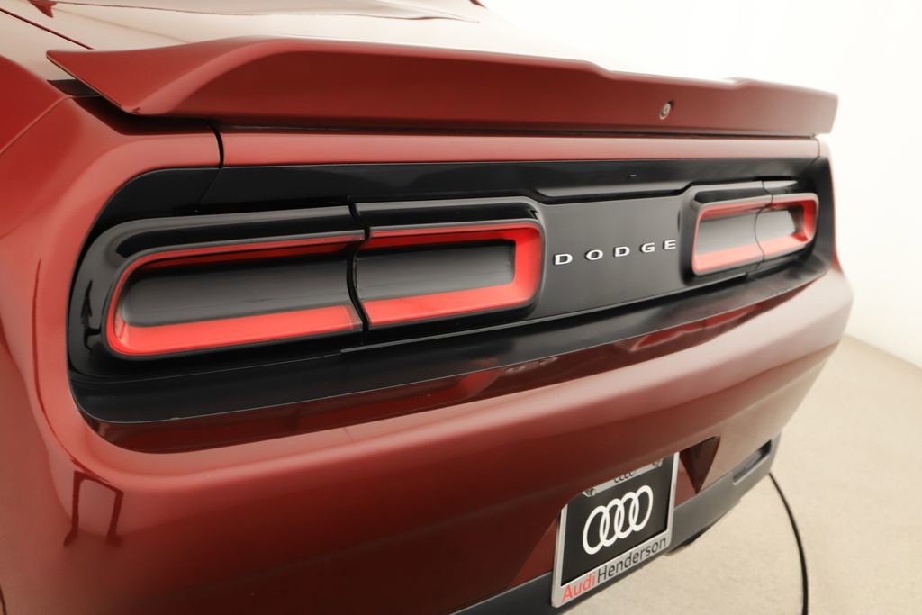 Used 2020 Dodge Challenger SXT image 28