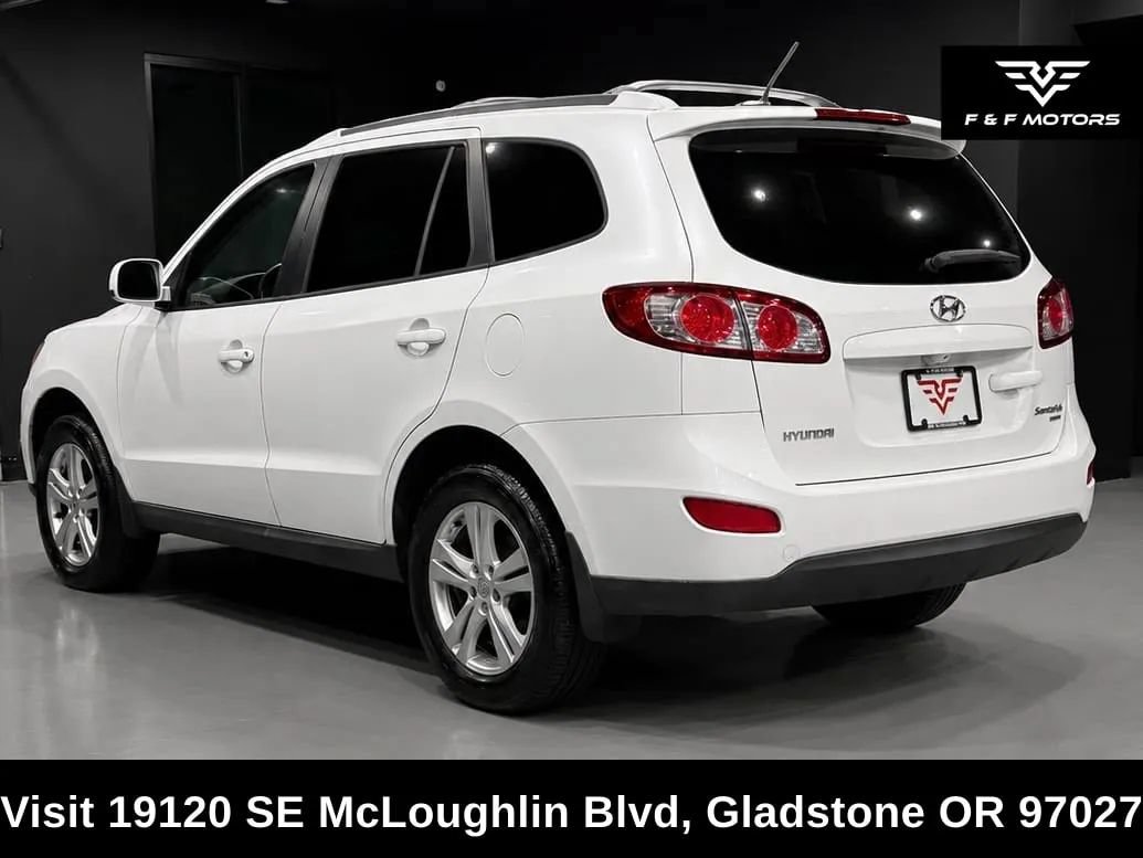 Used 2011 Hyundai Santa Fe SE w/ Premium Pkg 3 AWD/4WD image 4