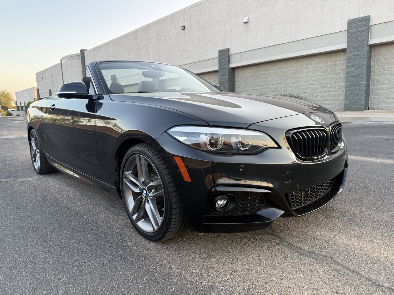 Used 2019 BMW 230i Convertible w/ M Sport Package RWD image 1