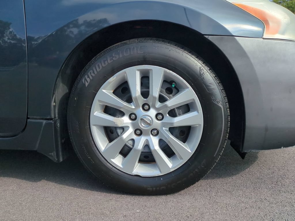 Used 2014 Nissan Altima 2.5 S FWD image 10