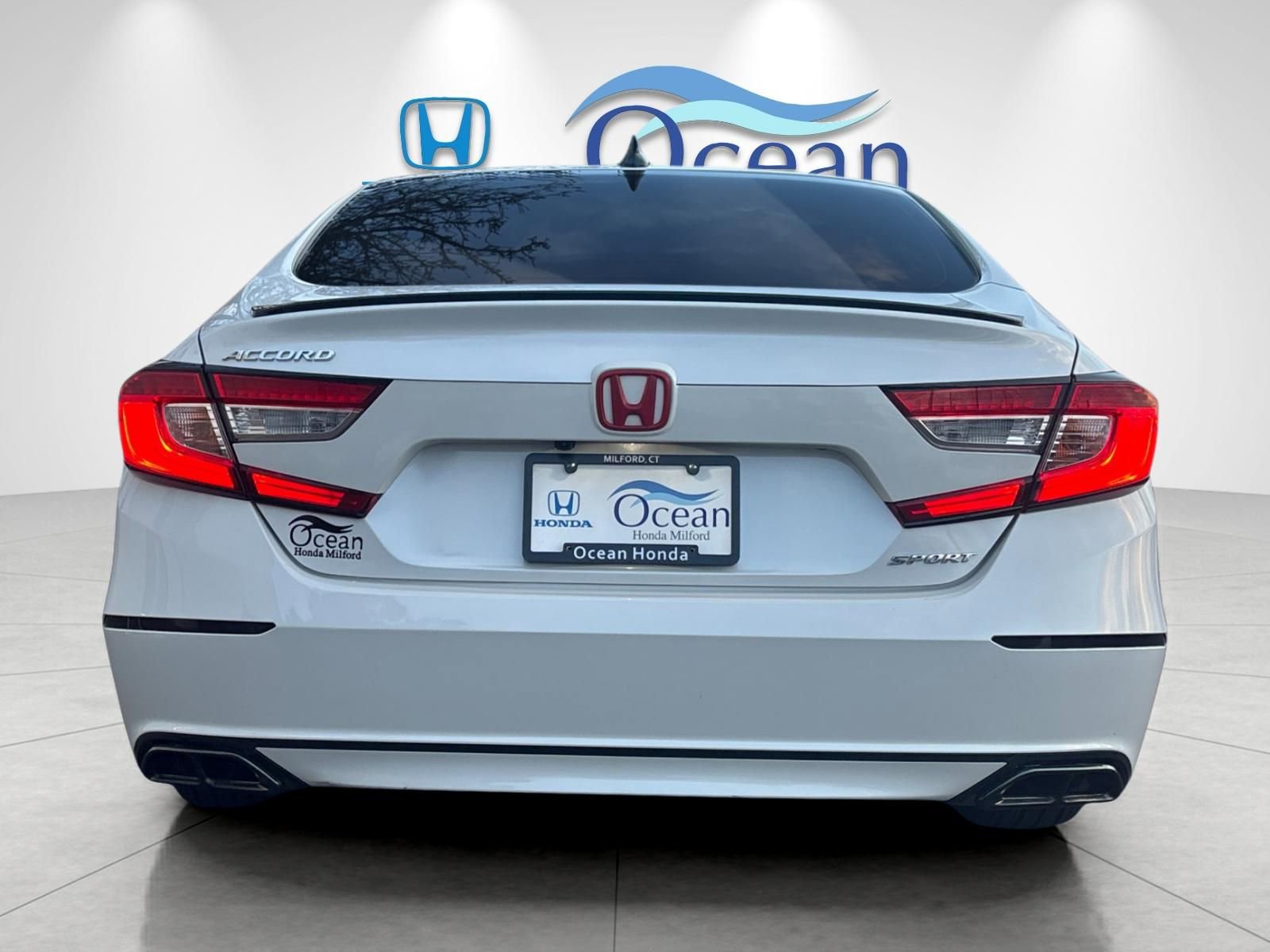 Used 2022 Honda Accord Sport image 4