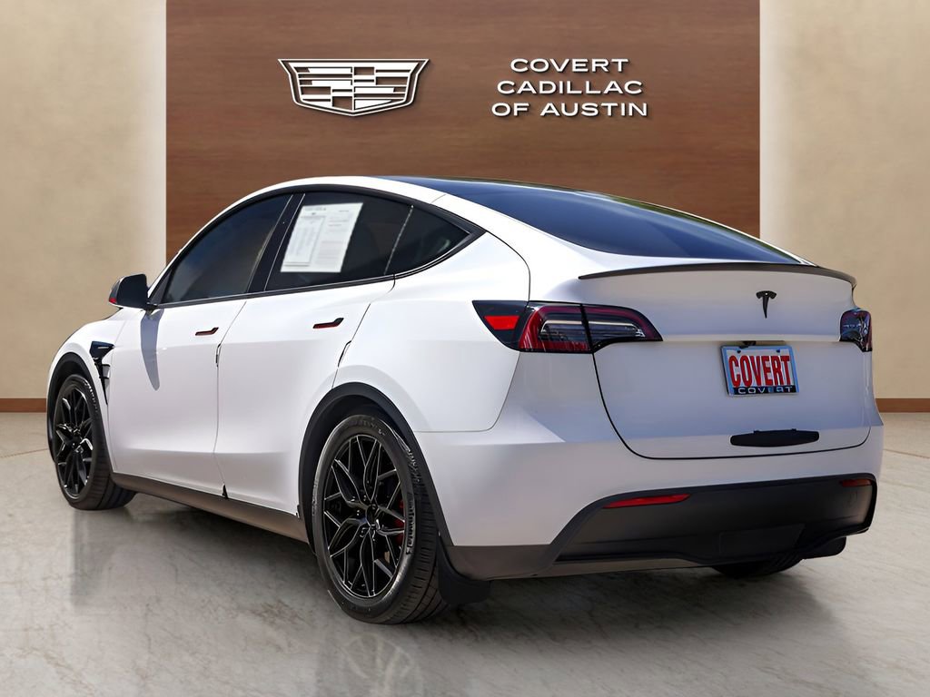 Used 2024 Tesla Model Y Performance image 3