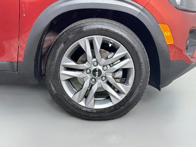 Used 2022 Kia Seltos S FWD image 31