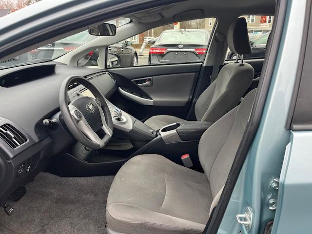 Used 2014 Toyota Prius Three FWD image 5