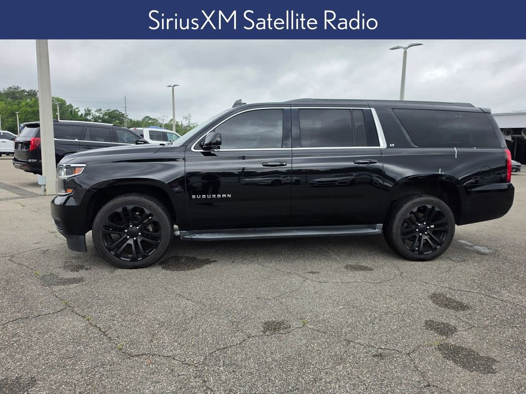Used 2016 Chevrolet Suburban LT RWD image 8