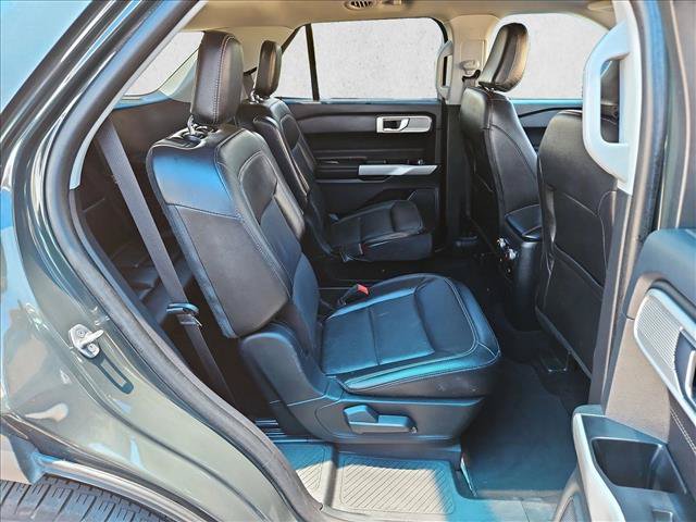 Used 2022 Ford Explorer Limited w/ Equipment Group 301A AWD/4WD image 21