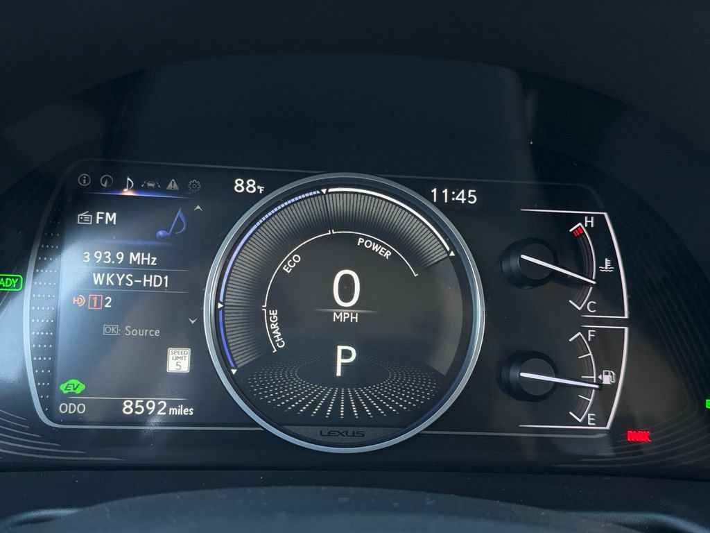Used 2024 Lexus ES 300h w/ Technology Package FWD image 24