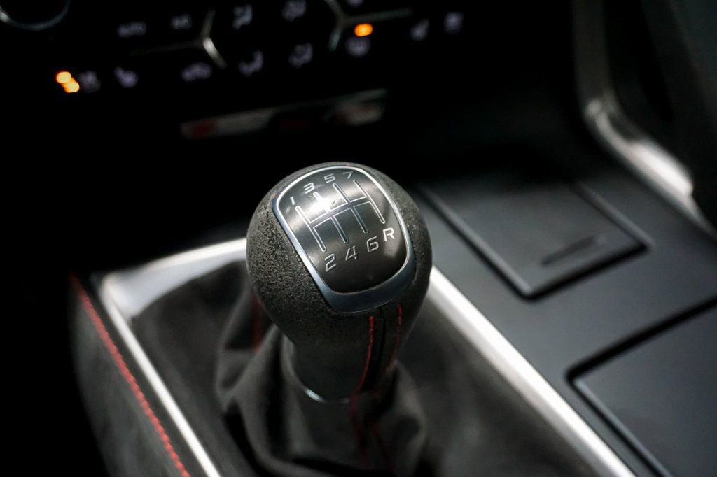 Used 2019 Chevrolet Corvette Z06 image 16