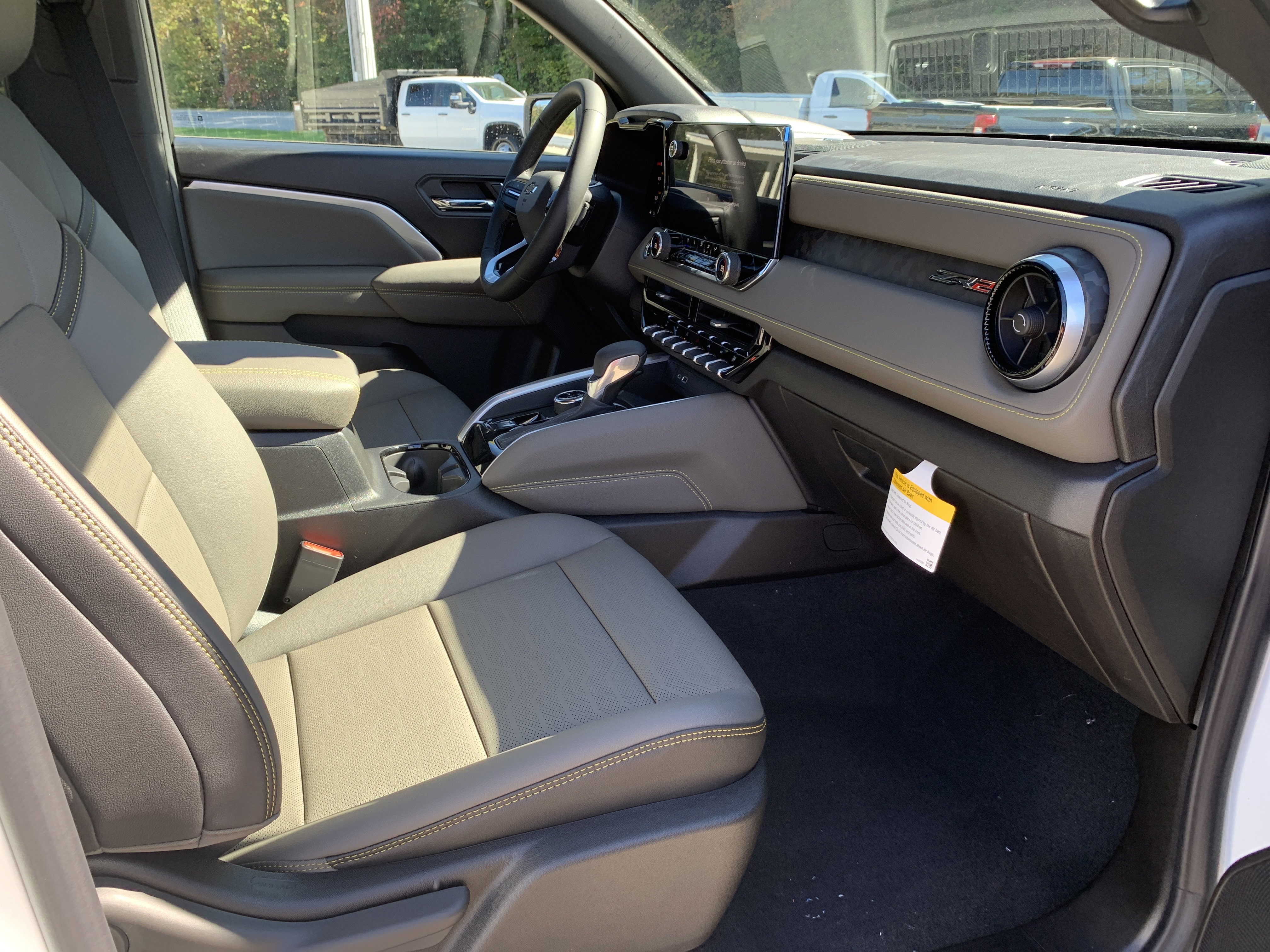 New 2026 Chevrolet Colorado ZR2 w/ Technology Package image 22