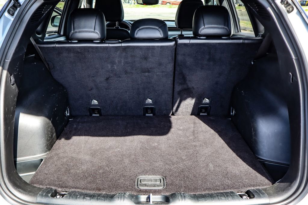 Used 2024 Jeep Compass Trailhawk image 35