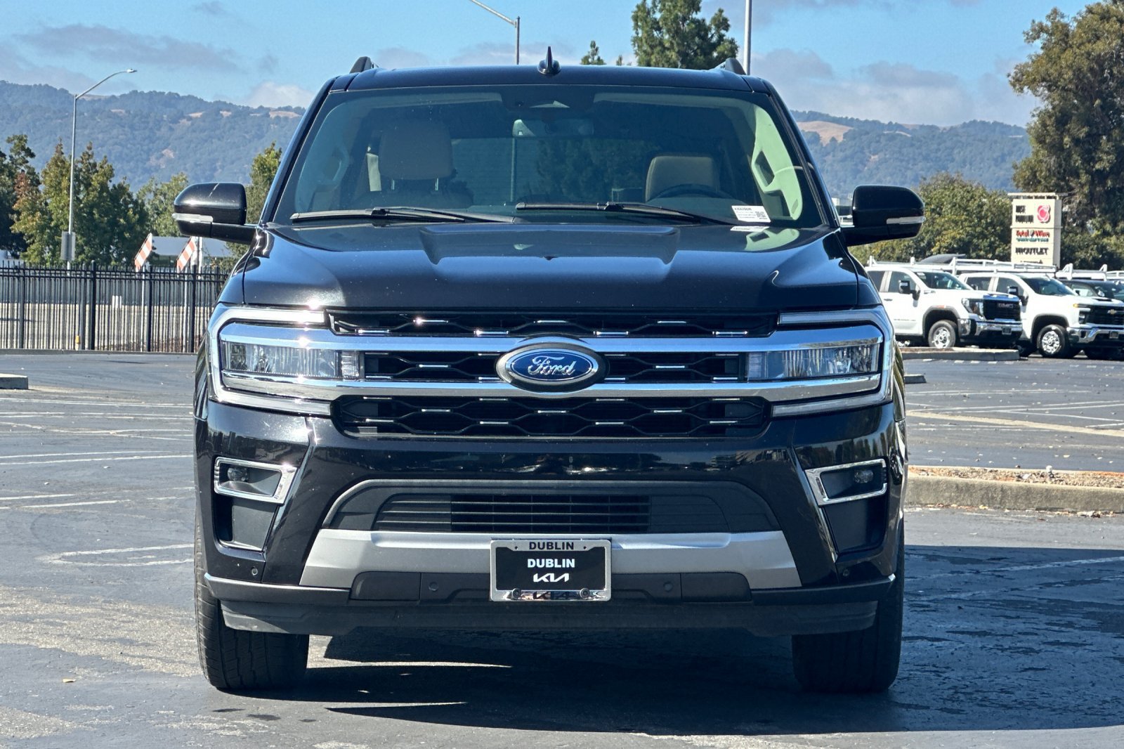 Used 2024 Ford Expedition Max Limited RWD image 9