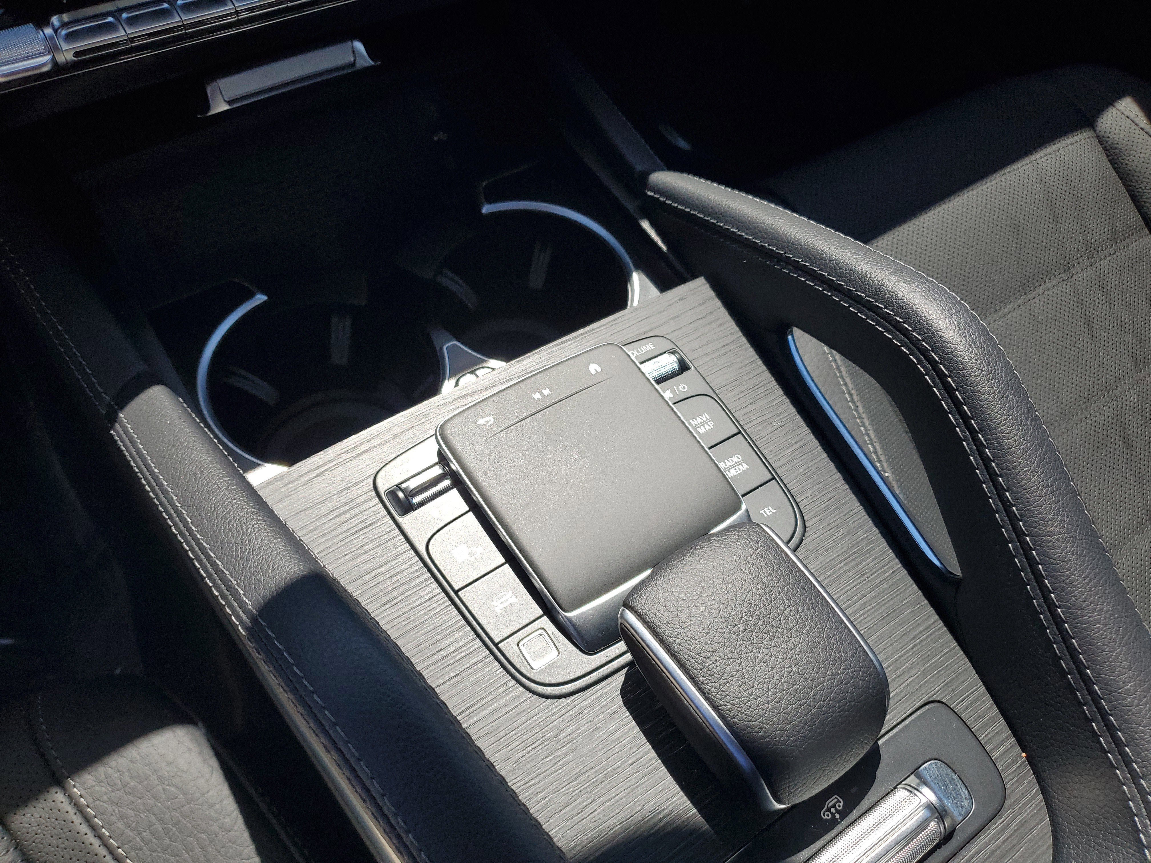 Certified 2025 Mercedes-Benz GLE 580 4MATIC image 37