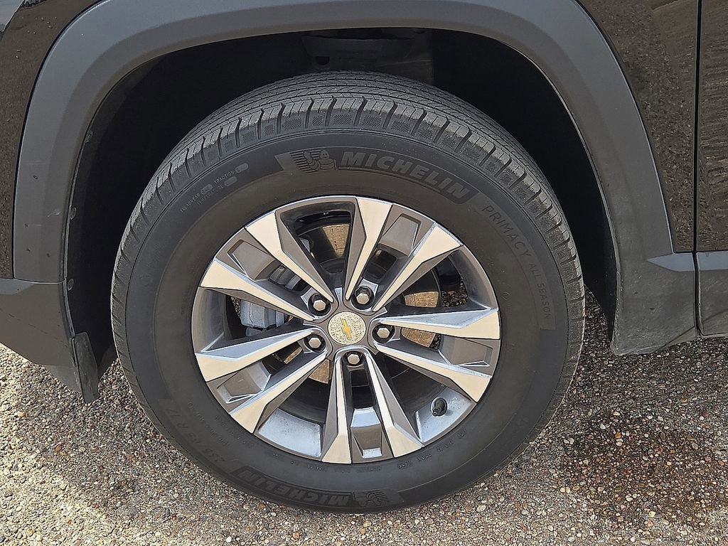 Used 2025 Chevrolet Equinox LT AWD/4WD image 10