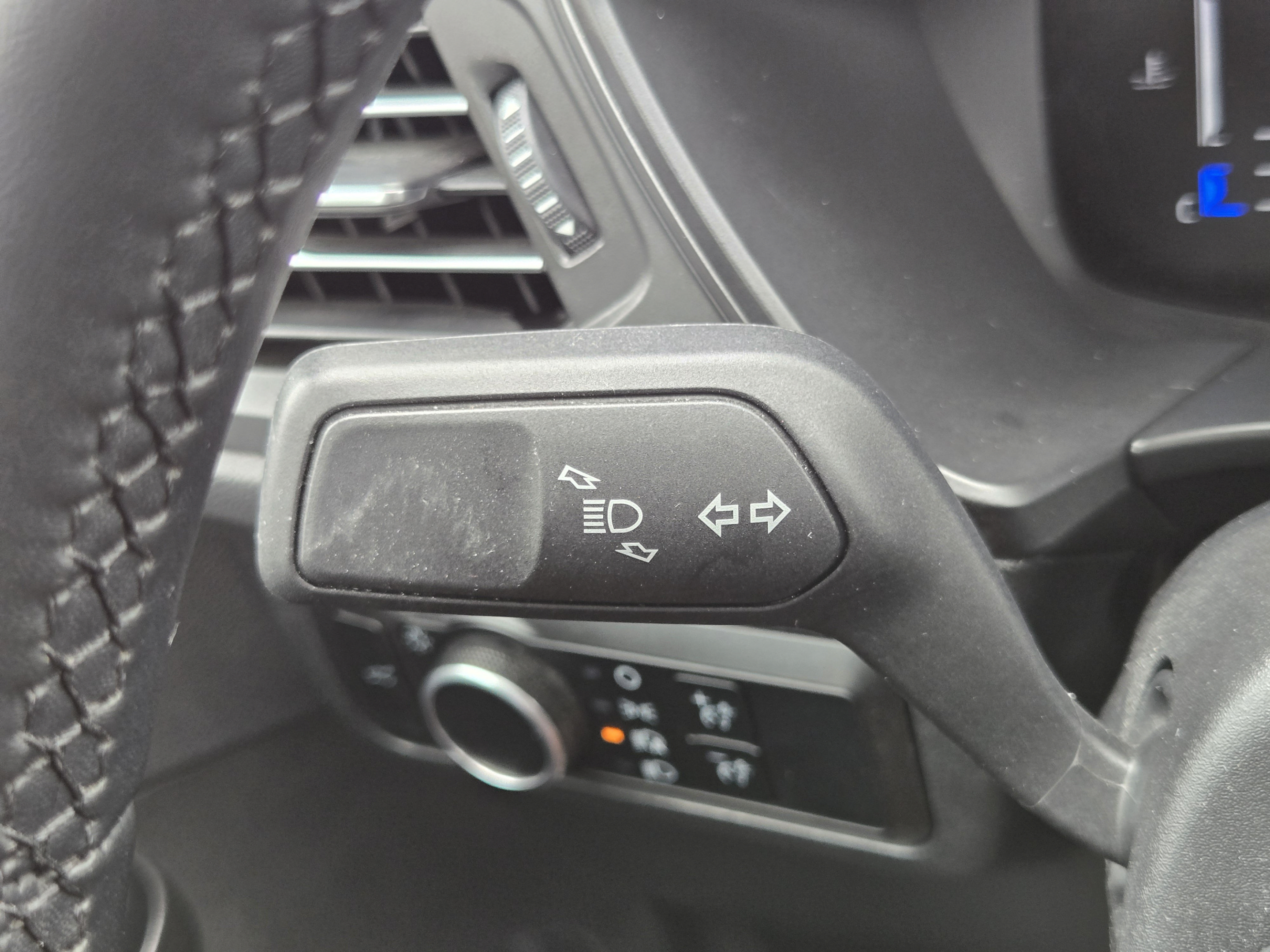 Used 2024 Ford Escape Active FWD image 19