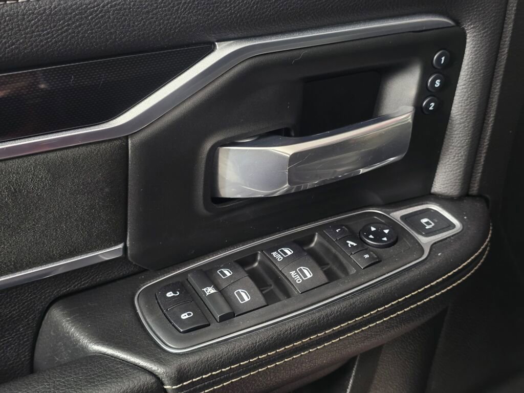 Used 2019 RAM 2500 Laramie image 26