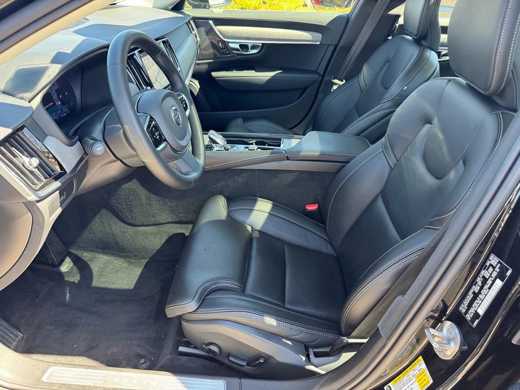 Certified 2023 Volvo S90 B6 Ultimate image 7