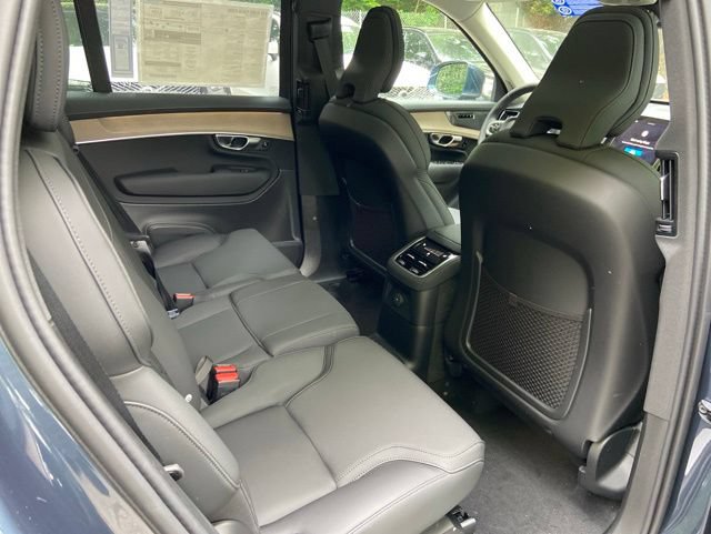 New 2026 Volvo XC90 T8 Plus AWD/4WD image 18