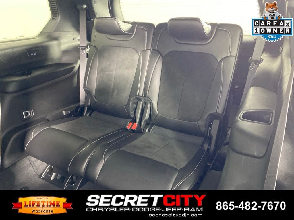 Used 2023 Jeep Grand Cherokee L Laredo AWD/4WD image 28
