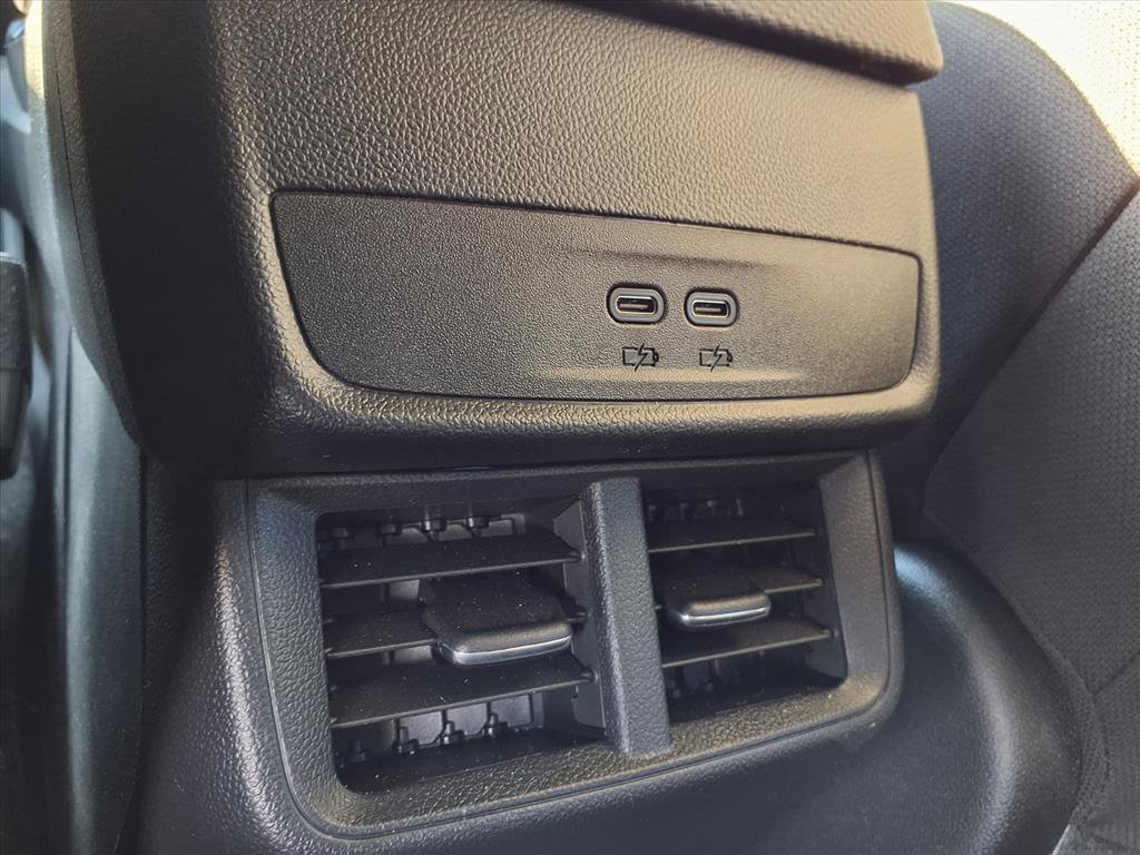 Used 2025 Chevrolet Equinox LT image 23