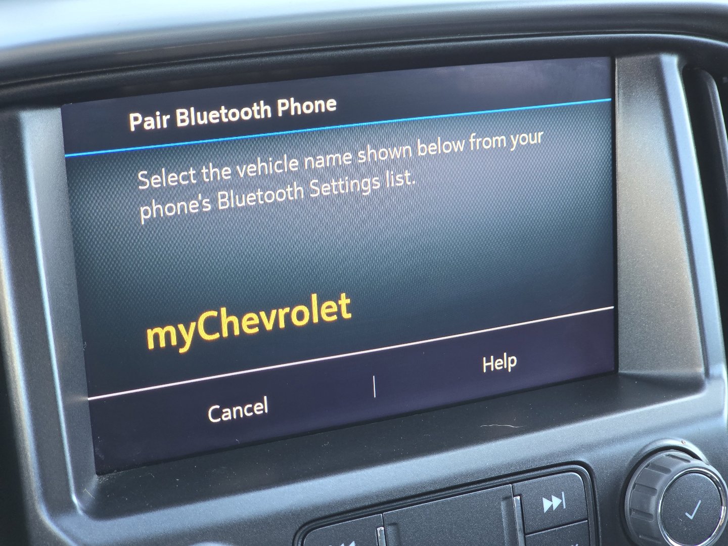 Certified 2022 Chevrolet Colorado LT w/ LT Convenience Package image 4