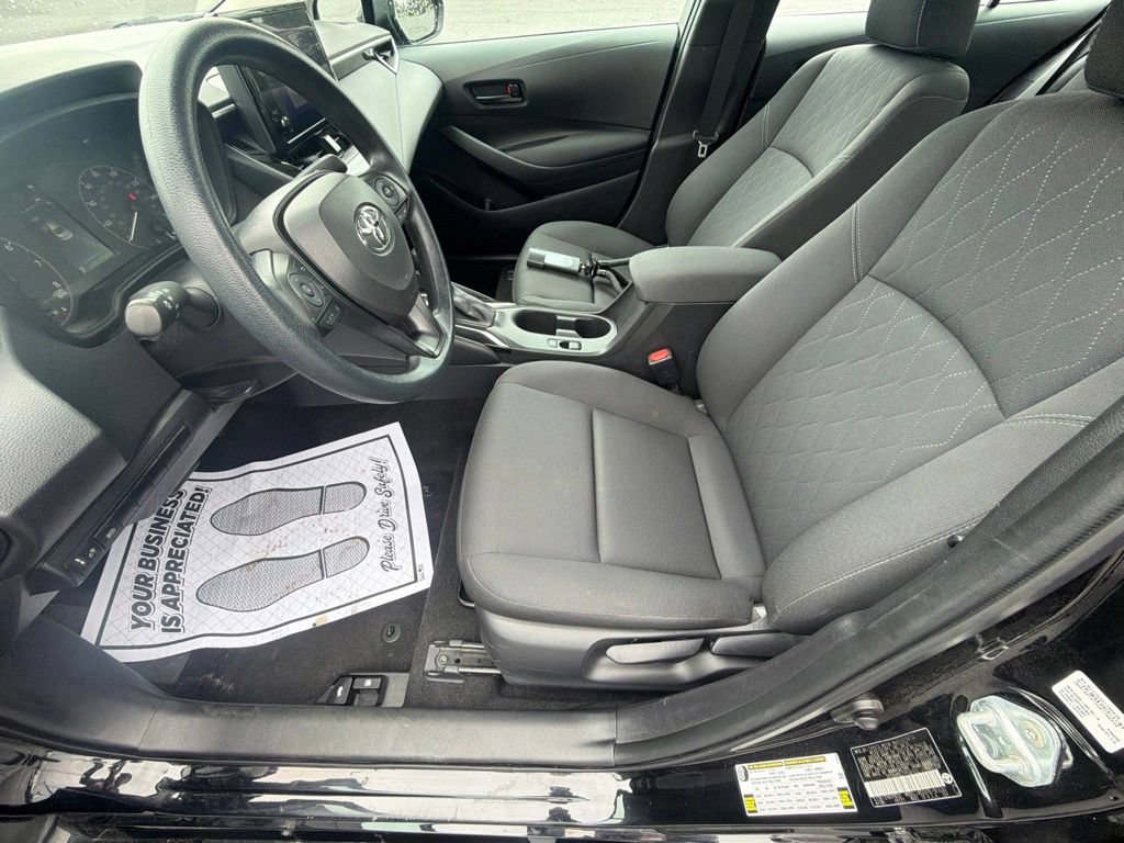 Used 2023 Toyota Corolla LE FWD image 11