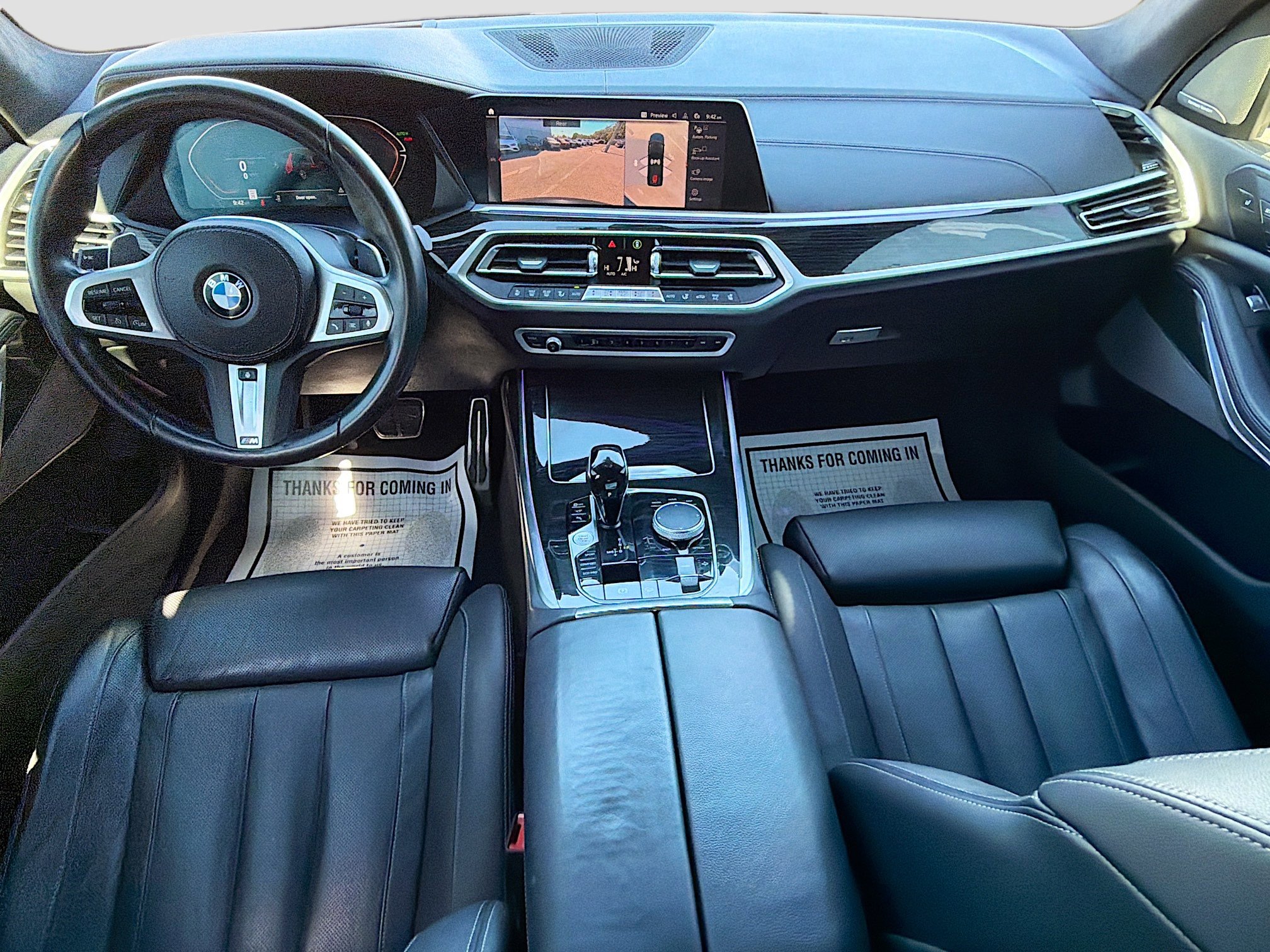 Used 2022 BMW X7 xDrive40i w/ M Sport Package image 17