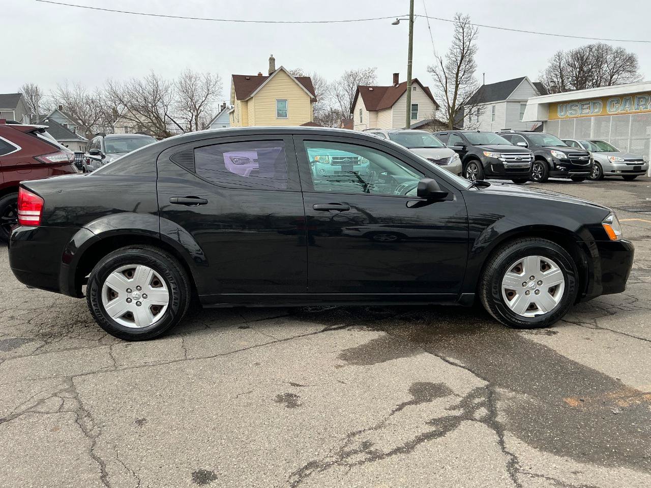 Used 2008 Dodge Avenger SE FWD image 2