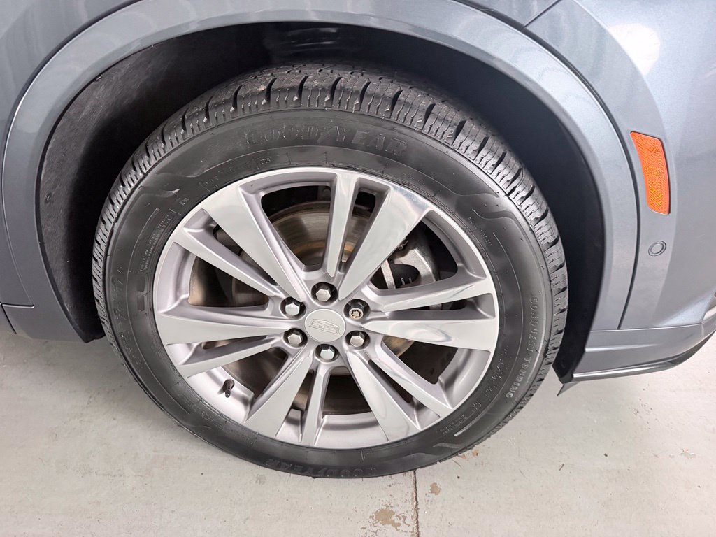 Used 2020 Cadillac XT6 Premium Luxury FWD image 4